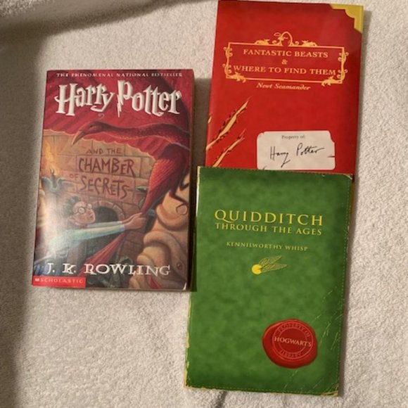 *HP* 3 Harry Potter books - Picture 1 of 8